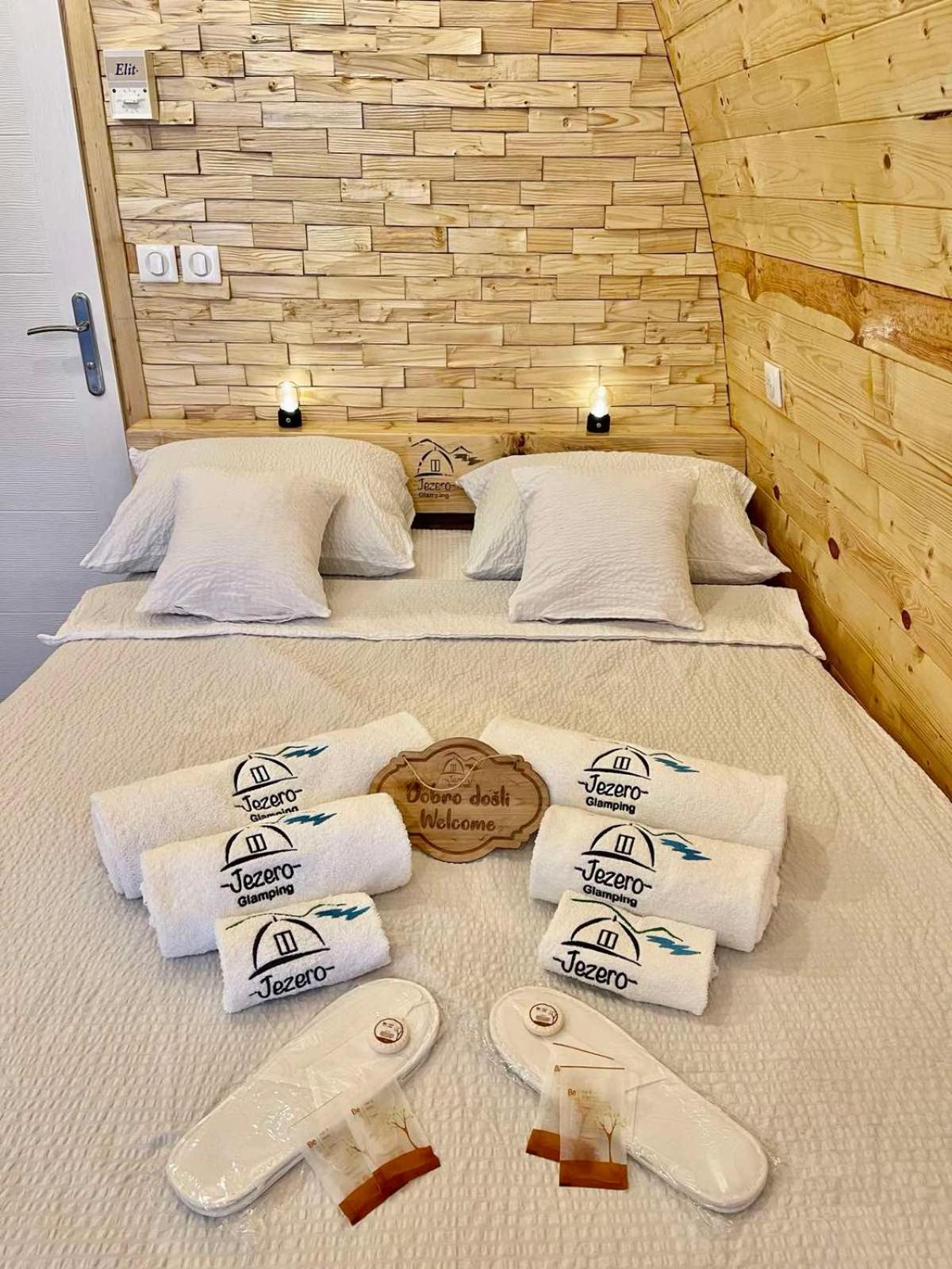 Glamping Jezero Apartment Čačak Cameră foto