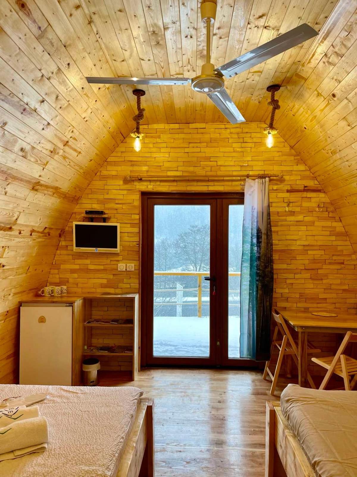 Glamping Jezero Apartment Čačak Cameră foto